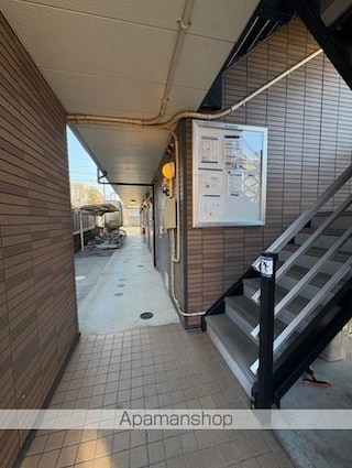 レオパレスメゾン長戸井[1K/19.87m2]の共用部1