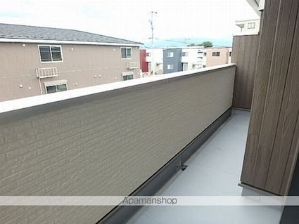 エイチ・ツー　Ｂ[2LDK/58.99m2]のバルコニー