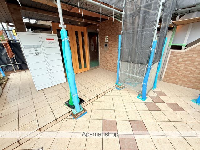 アーバンリブの玄関写真