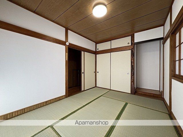 中野東5丁目戸建ての内装写真
