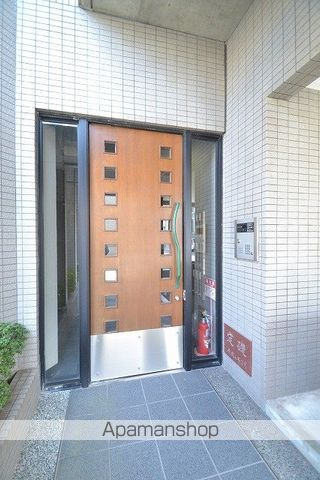 シェル今村の玄関写真