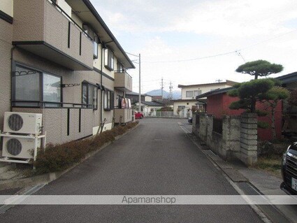 Ｅｌ　ｄｕｏ・Ａｐｉｓ[2DK/45.42m2]の周辺2