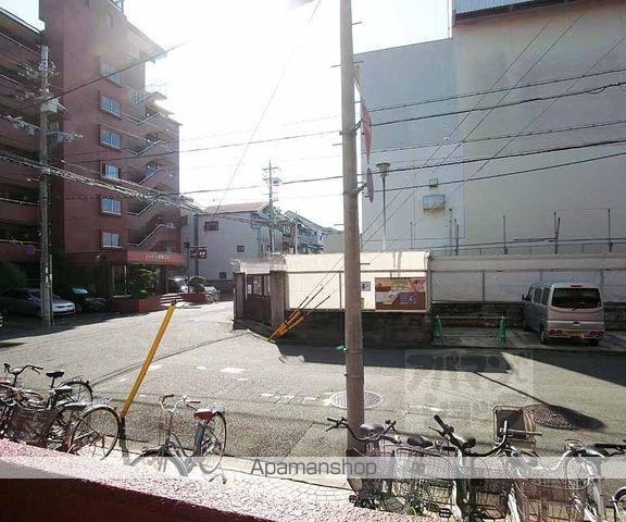 シャトー深草ファーストの内装写真