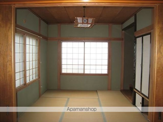 detached 北海道網走郡大空町女満別西四条５丁目
物件地図