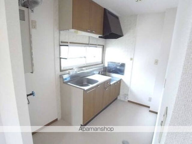 ハイカムール鷹清水　Ｂ[2K/35.6m2]のキッチン
