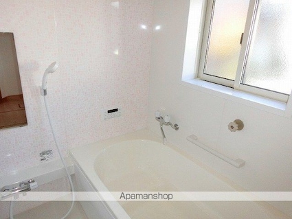 中屋敷町平屋[4DK/91.8m2]のバス