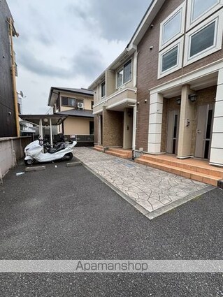 ベルグラース[1R/32.9m2]のエントランス