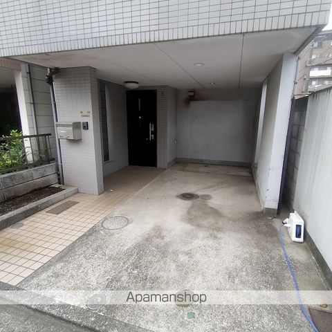 detached 東京都大田区東嶺町35-6

地図を見る