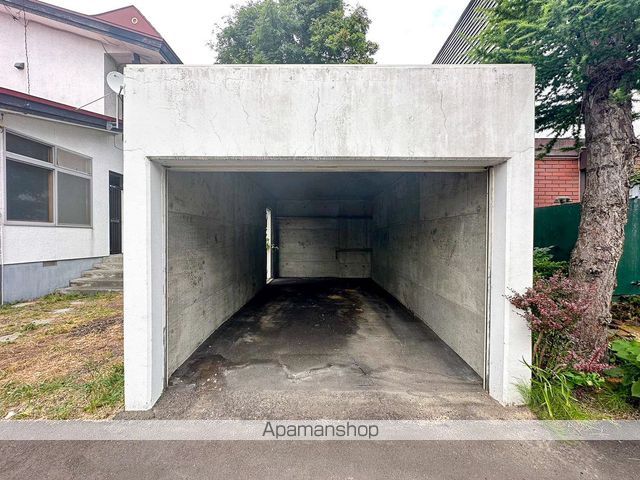 札幌市南区 2階建 築48年の内装写真