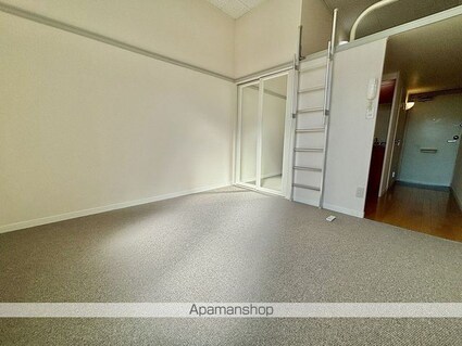 レオパレスサントラップヨコウチ[1K/20.28m2]のリビング・居間3