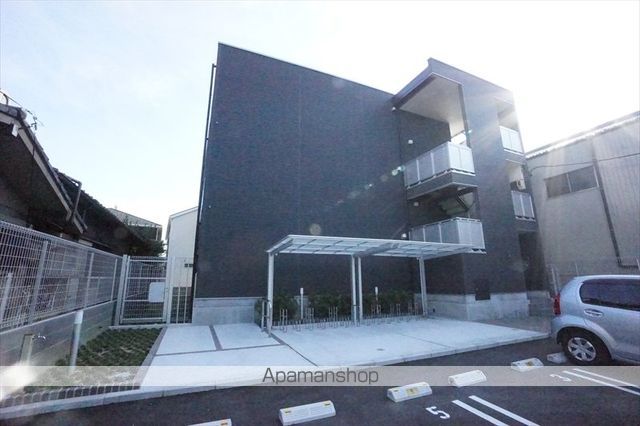 グラディオ岩塚[1K/26.08m2]の外観2