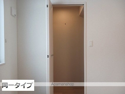 カーサ　アザレア　栗森[1LDK/48.15m2]の収納