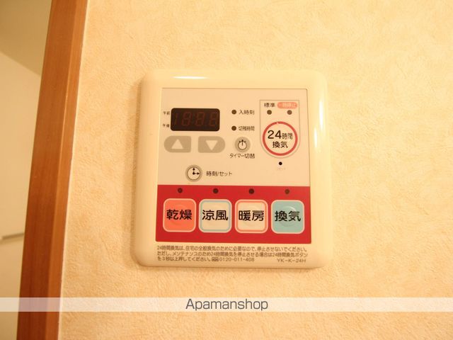 シャイン池之宮の内装写真