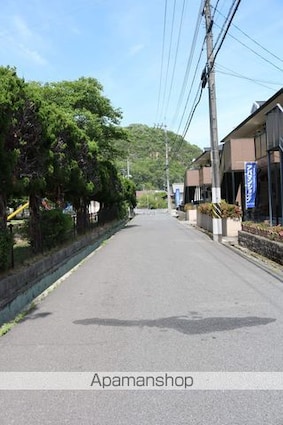 パークコート三成Ａ[1K/32.65m2]の周辺2