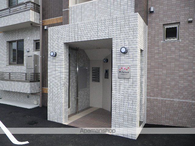 プリムローズの玄関写真