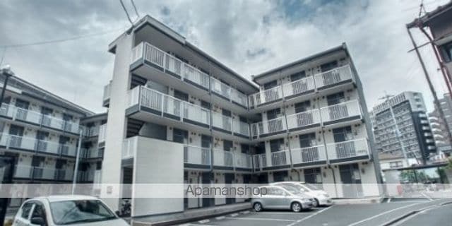 レオパレスマーブルパレスの外観写真