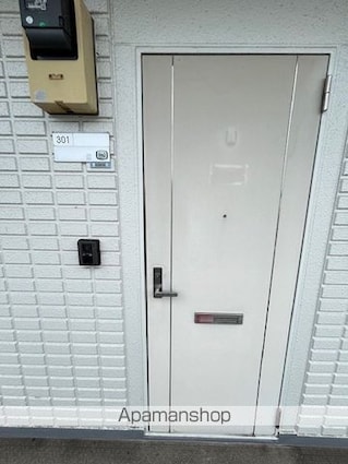 ドエル[2DK/46.51m2]のエントランス2