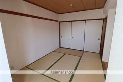 パインツリーコート[3DK/64.81m2]の内装1