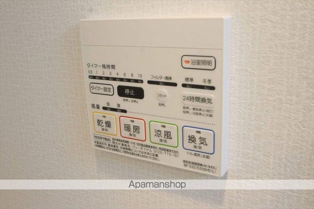 フレール江坂レジデンシャルの内装写真