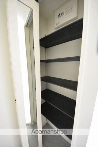 メニーズコート創成タウンC棟の内装写真