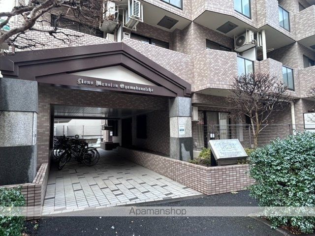 ライオンズマンション大山金井町の玄関写真