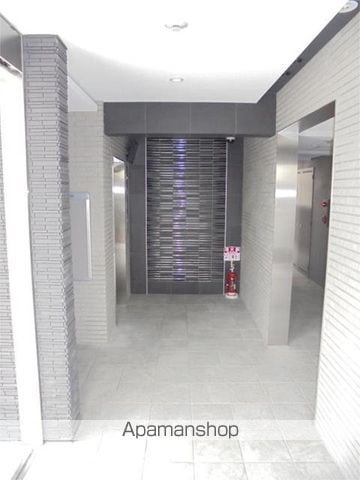 グランリールの玄関写真