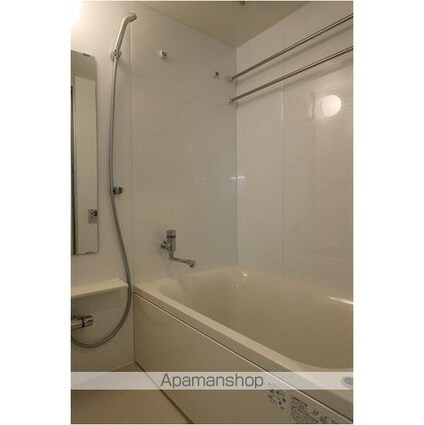 コンフォリア新中野[1K/25.11m2]のバス