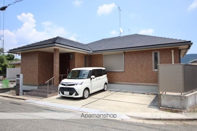 鶯が丘戸建貸家 A棟