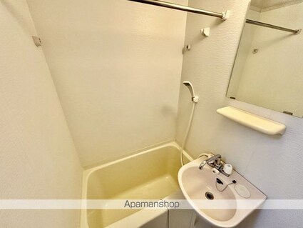 レオパレスやまびこ[1K/23.18m2]のバス