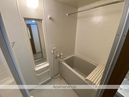 ボヌール中道参番館[1LDK/39.76m2]のバス