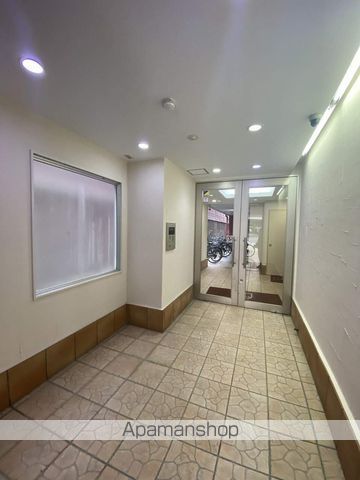 リバーライズ谷町4の玄関写真