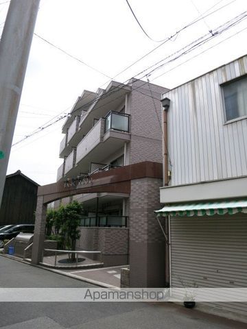 BASIC 2000の玄関写真