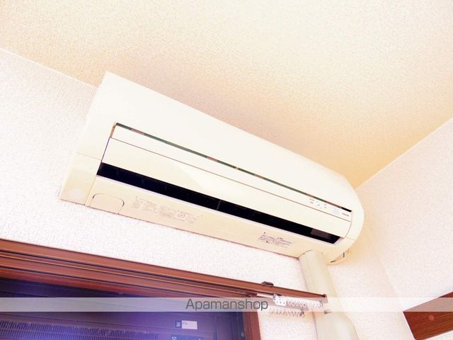 MONATISIの内装写真