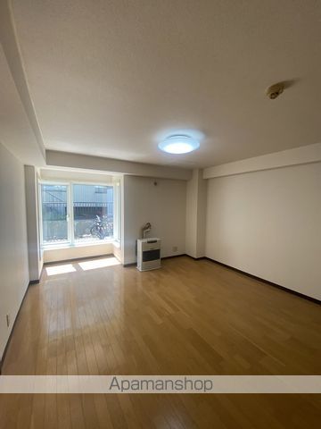 フレンドリー山の手の内装写真