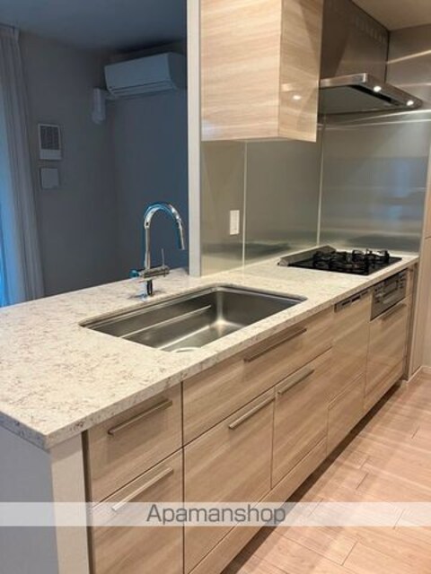 東京都中野区本町３丁目[3LDK/80.29m2]のキッチン