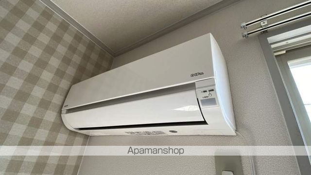 雨あがりの虹 A棟の内装写真