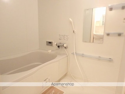 パインヒルズ[1LDK/31.56m2]のバス