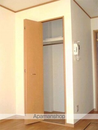 メゾン　ラヴィール[1DK/27.74m2]の収納