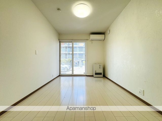 ANNE JUDEの内装写真