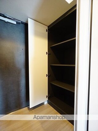 ＳーＲＥＳＩＤＥＮＣＥ鶴舞ＩＩ[1K/27.64m2]の内装3