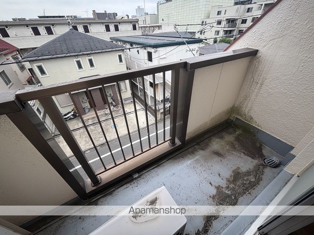 メゾネット泉の内装写真