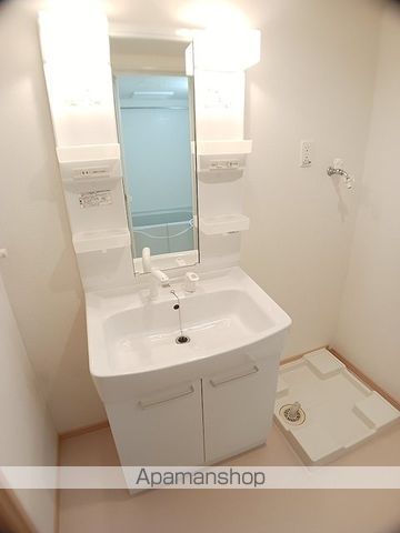 ロイヤルメドウの内装写真