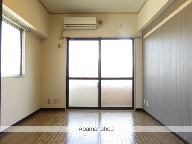 TOMOビルの内装写真