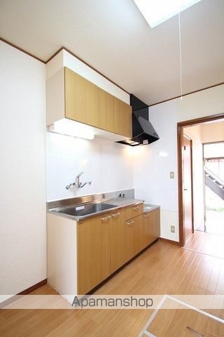 サニーハイツ栄2号棟の内装写真