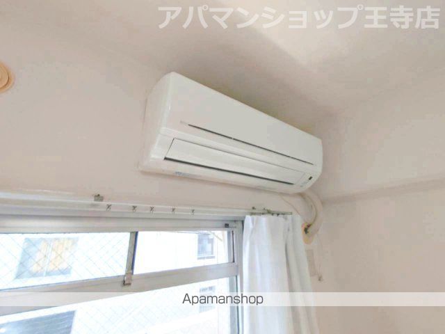 亀井弐号館の内装写真