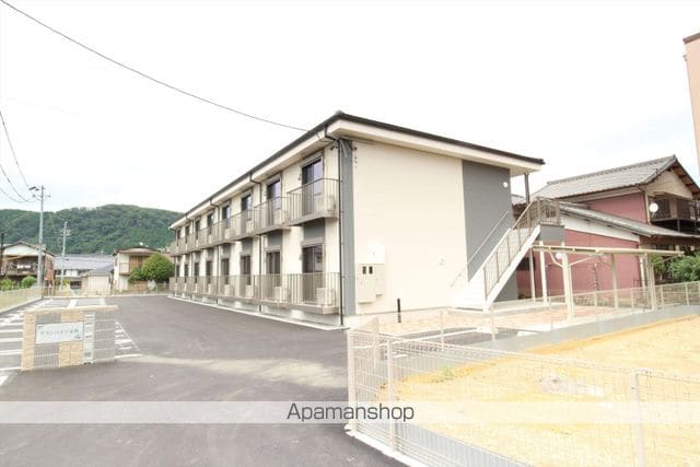 グランハイツ栄町の外観写真