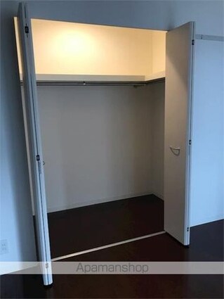 シュトランドコルブ[1LDK/50.32m2]の収納