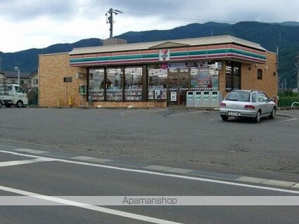 ディアスちごちごＡ[2LDK/52m2]の周辺7