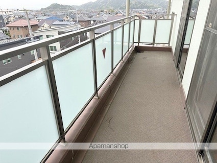 シャイニング壱番館[2LDK/58.5m2]のバルコニー