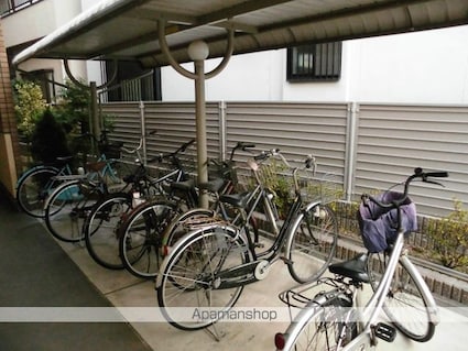 Ｐｏｌａｒ　ｓｔｏｎｅ[1K/28.21m2]の駐車場1